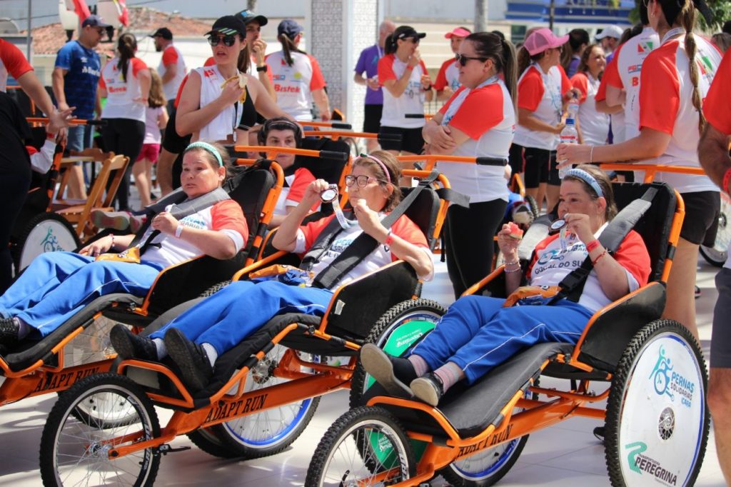 alunos da apae vivem experiencia de uma corrida de rua em cocal do sul treinao solidario 2023 por ana paula nesi 1