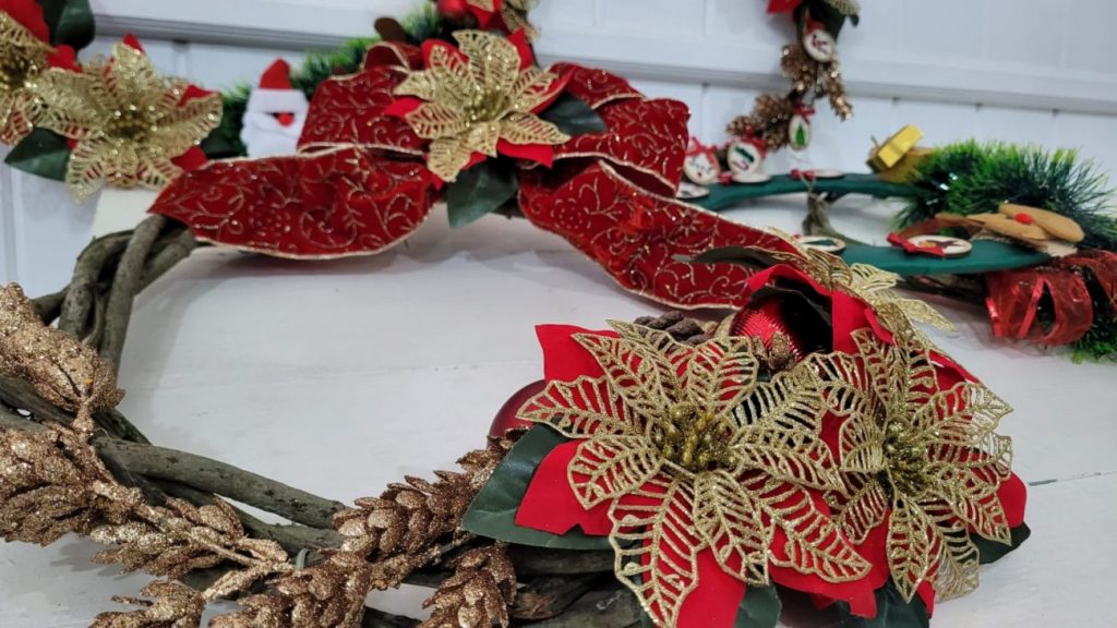 iniciativa natalina apae cocal do sul intensifica producao e venda de produtos artesanais produtos natal apae por ana paula nesi 10