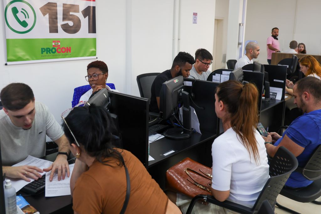 proconsc realizou mais de 755 mil atendimentos em 2023 procon sc