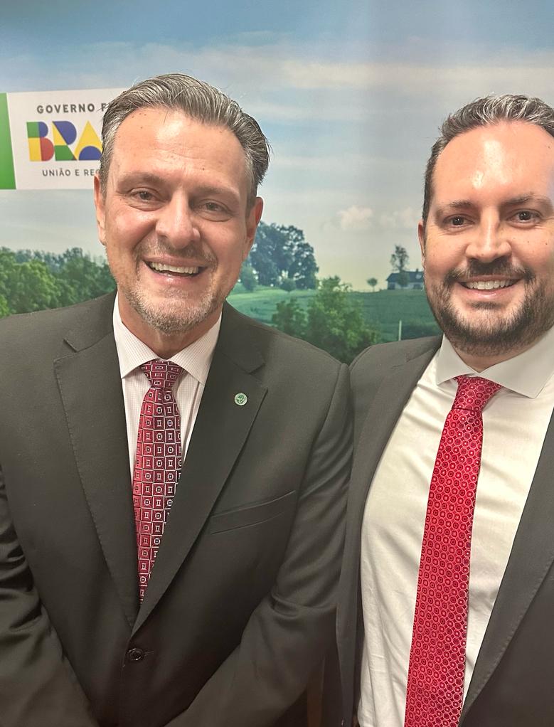 santa catarina recebe mais de 2 milhoes de reais para o combate contra a gripe aviaria rosar neto e carlos favaro
