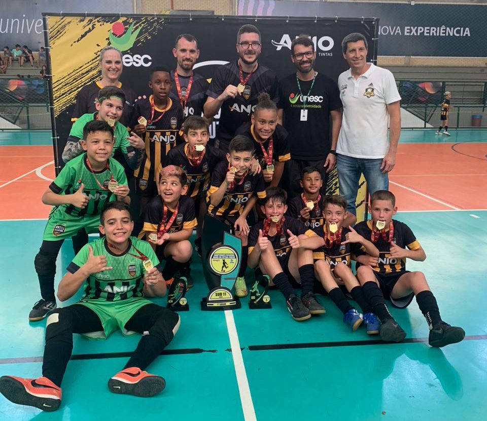 cocal do sul orleans e morro da fumaca sao os campeoes do campeonato regional anjos do futsalunesc 2023 sub11 campeao cocaldosul e1702042556932