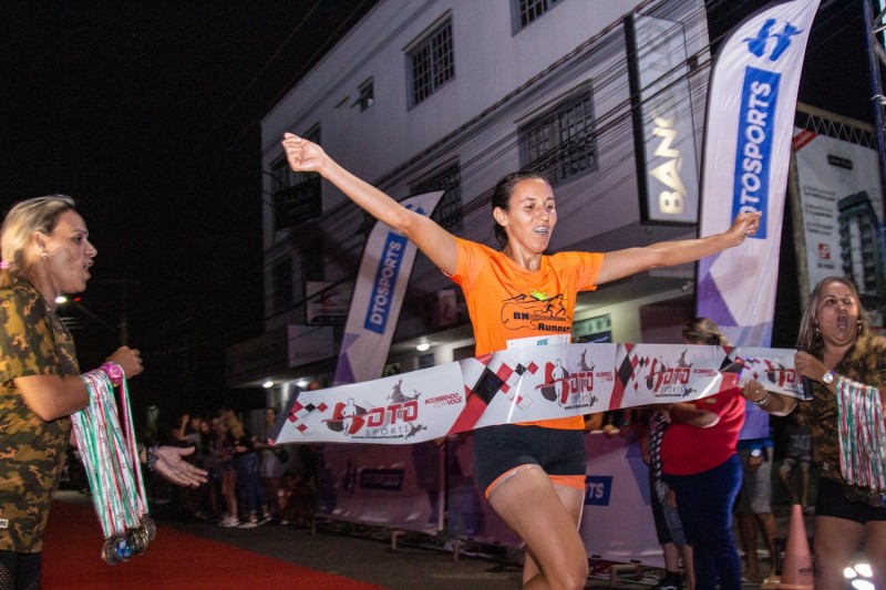 com mais de 600 inscritos night run acontece neste sabado em cocal do sul night run