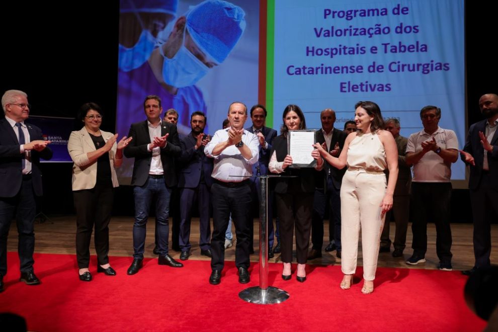 governo lanca programa para valorizacao dos hospitais e tabela catarinense de cirurgias eletivas zaca6884
