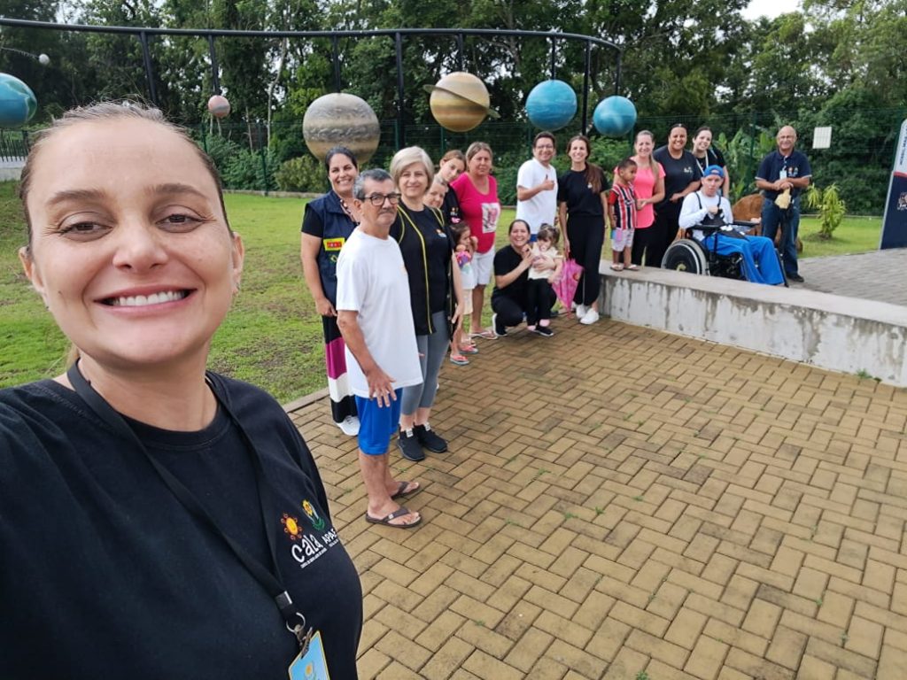 alunos da apae cocal do sul exploram o universo em passeio ao parque astronomico albert einstein visita parque astronomico divulgacao 9