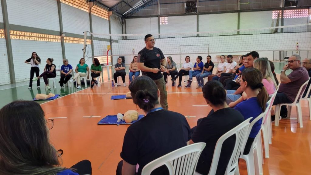 capacitacao em primeiros socorros reforca excelencia nos atendimentos da apae cocal do sul primeiros socorros apae por ana paula nesi 1