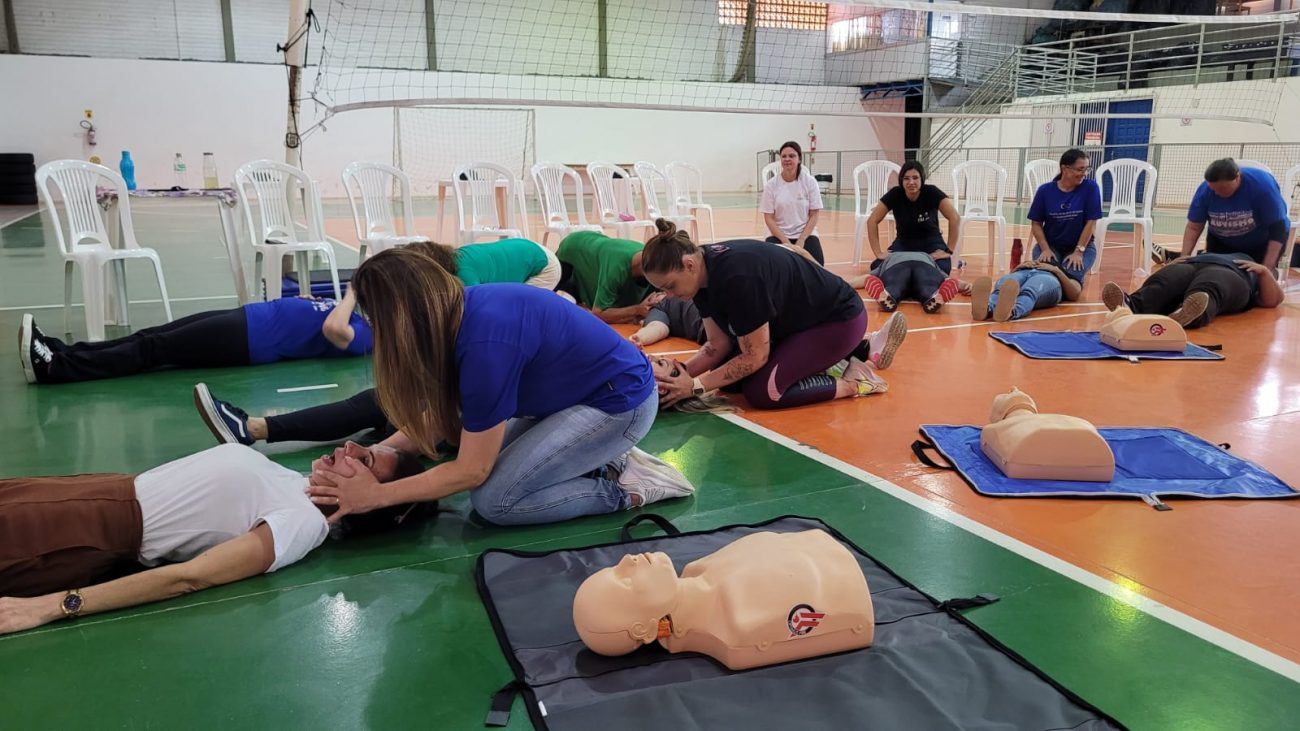 capacitacao em primeiros socorros reforca excelencia nos atendimentos da apae cocal do sul primeiros socorros apae por ana paula nesi 7