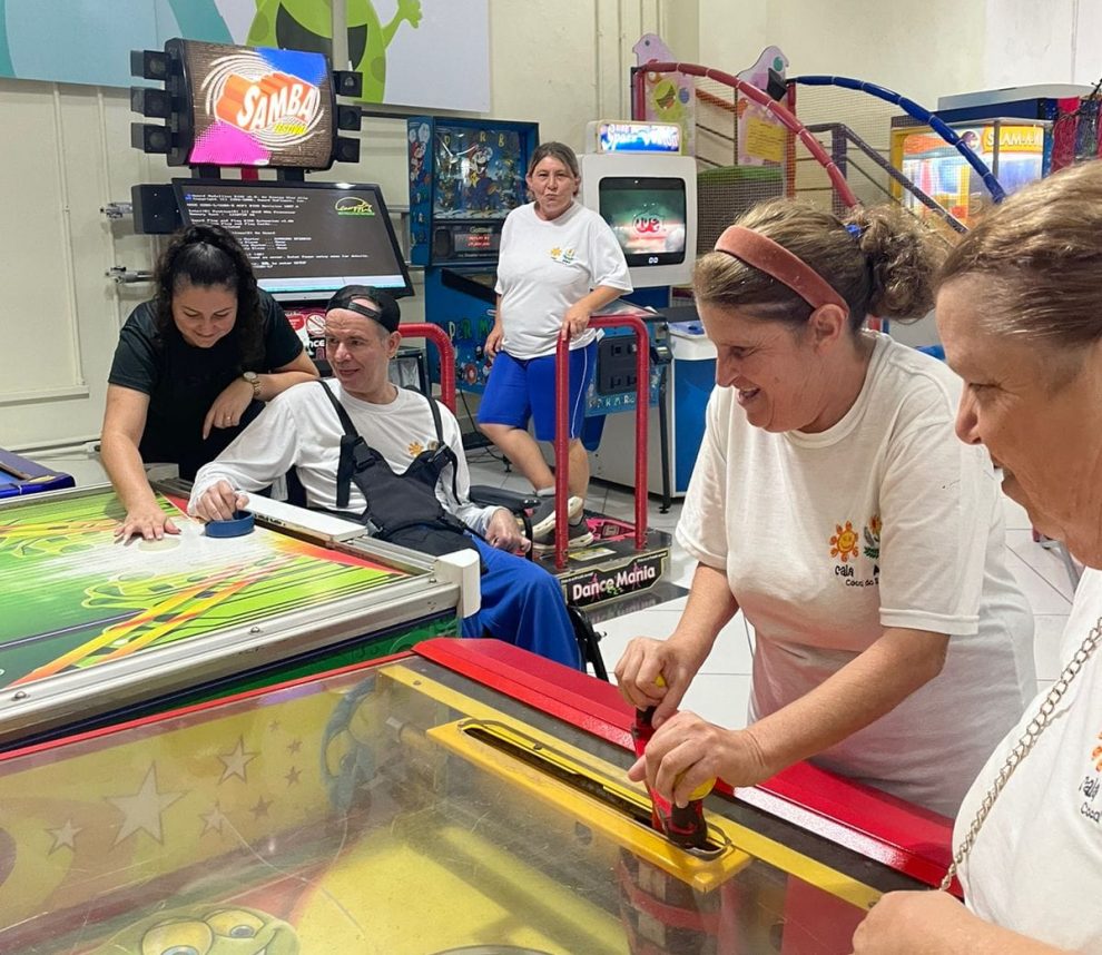 alunos da apae cocal do sul desfrutam de tarde divertida em shopping apae passeio shopping divulgacao 6 e1709214880217