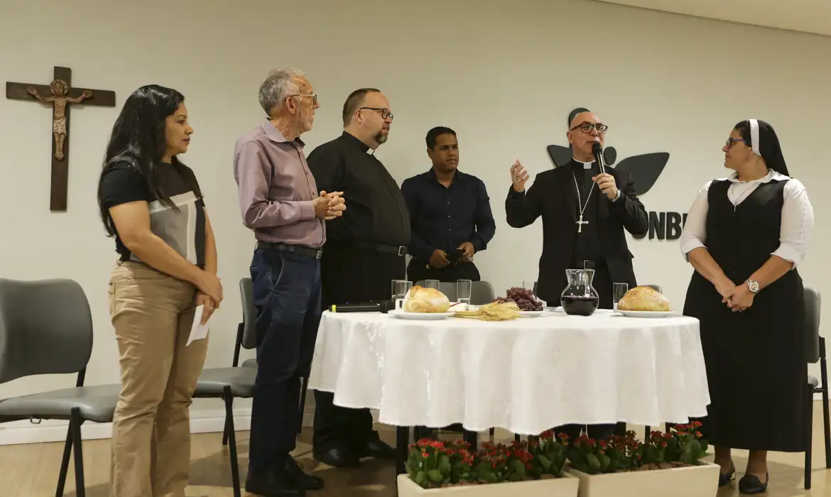 fraternidade e amizade social sao tema da campanha da fraternidade campanha da fraternidade mcamgo abr 14022024 4