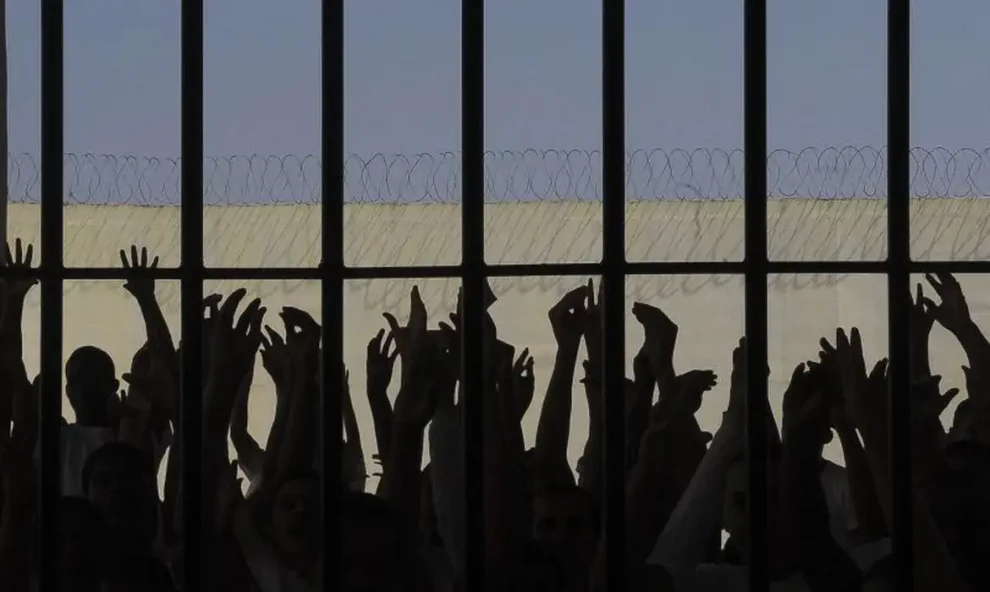 senado aprova fim da saidinha de presos penitenciaria