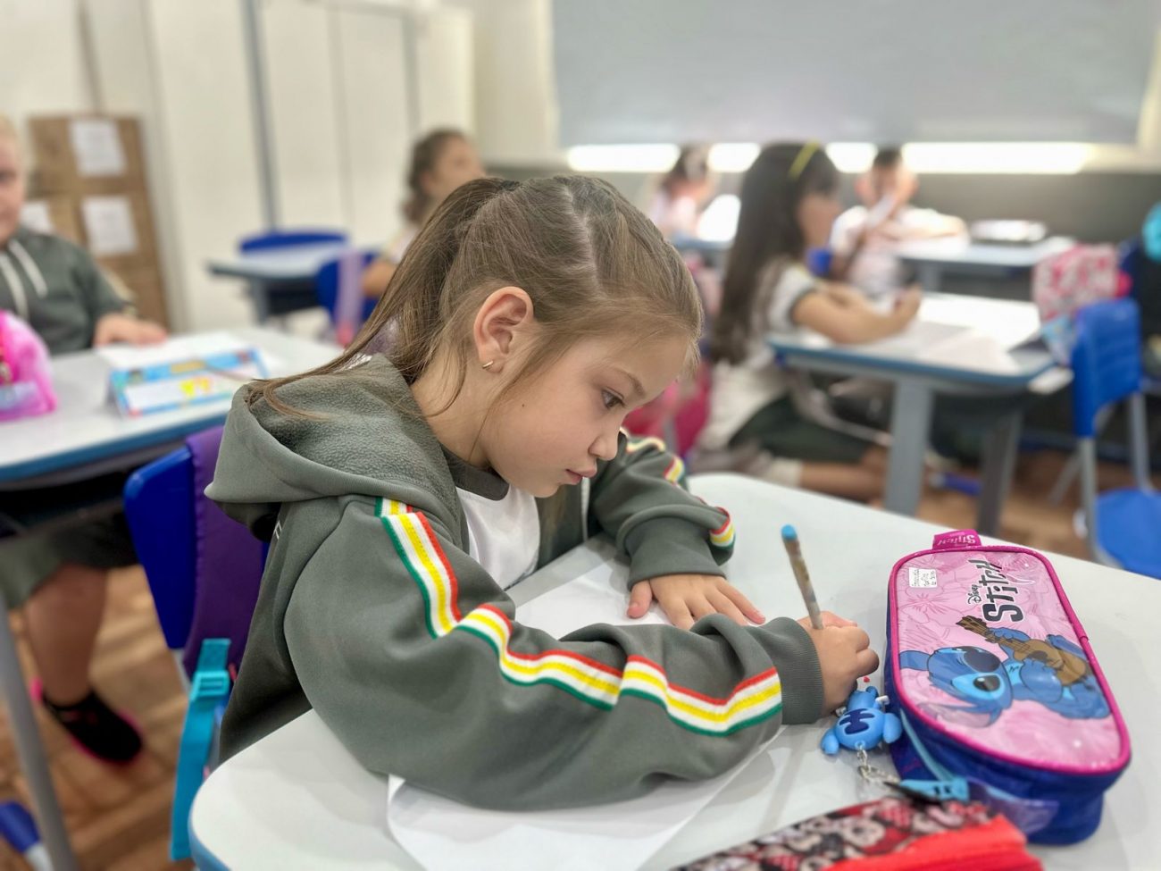 volta as aulas estudantes da rede municipal de ensino iniciam novo ano letivo img 20240215 wa0048