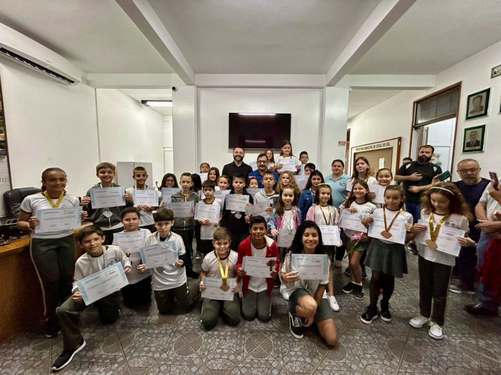 alunos de cocal do sul conquistam 77 medalhas na obmep 2023 18