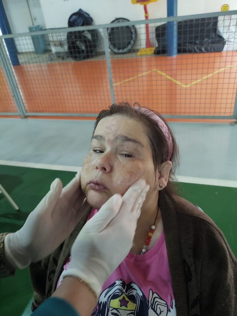 dia da beleza na apae cocal do sul leva bem estar e autoestima aos alunos dia da beleza apae divulgacao marco 2024 2
