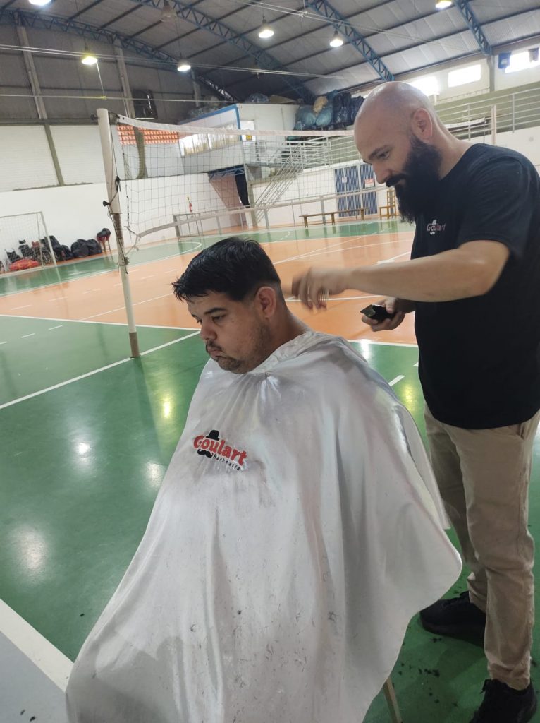 dia da beleza na apae cocal do sul leva bem estar e autoestima aos alunos dia da beleza apae divulgacao marco 2024 7