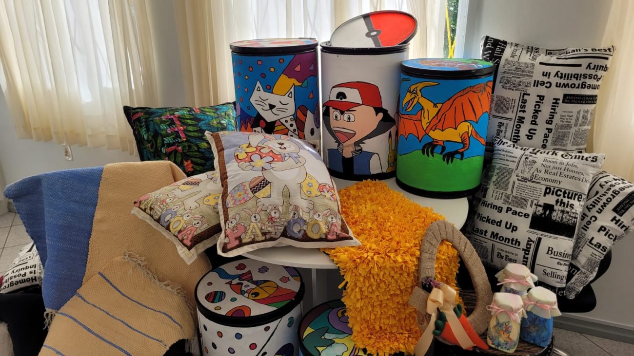 pascoa arte e solidariedade na feira de artesanato da apae cocal do sul feira artesanato apae bistek por ana paula nesi 2