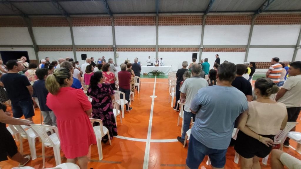 santa missa marca aniversario de 25 anos do centro de apoio luzes do amanha cala apae missa 25 anos cala por ana paula nesi 2