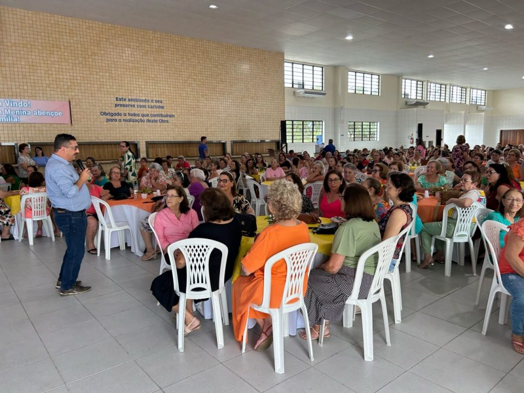 tarde de bingo marca a volta das atividades dos grupos de maes e idosos 16.38.39 62e08b93