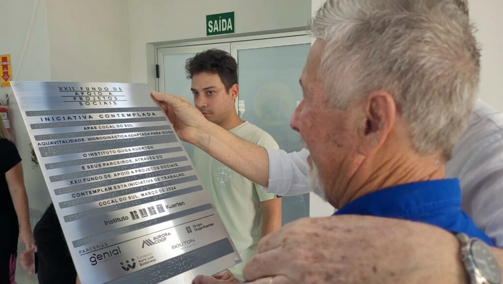 aquavitalidade apae lanca projeto de hidroginastica adaptada para idosos com deficiencia em cocal do sul aquavitaliade apae por ana paula nesi 1