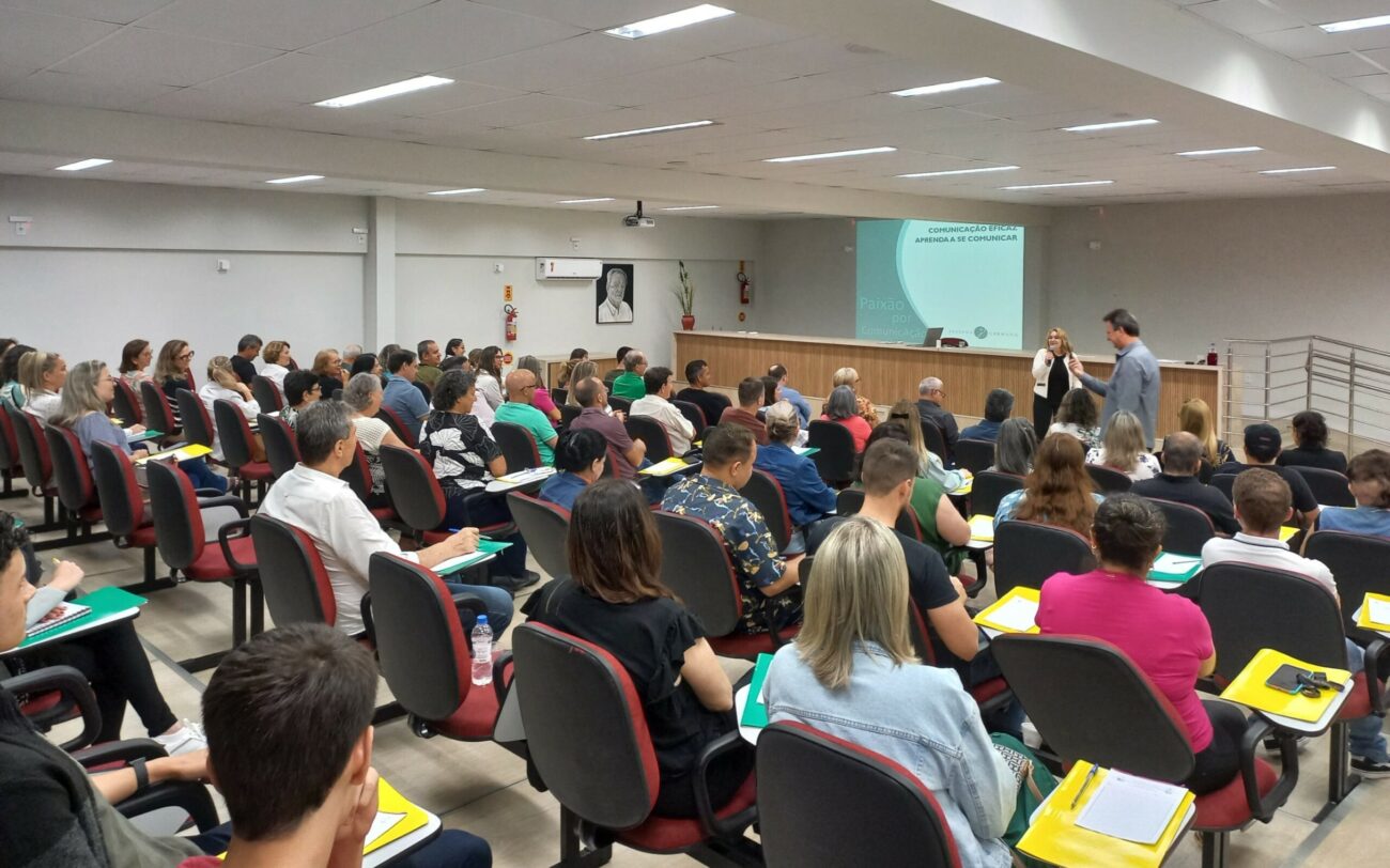 papel e importancia dos vereadores para o desenvolvimento municipal sera tema de curso em cocal do sul palestra escola legislativo arquivo