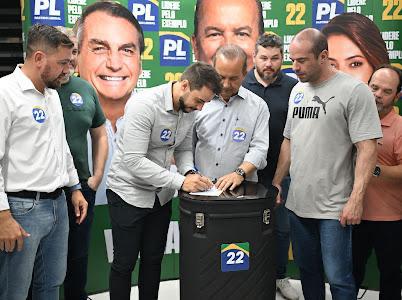 vereador evandro lins reforca time do pl em cocal do sul whatsapp image 2024 04 04 at 19.04.28 1