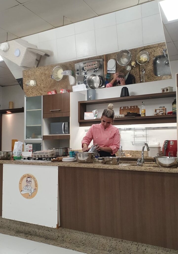 criciumaangeloni promove cursosgratuitos de gastronomia durante o mes de junho cozinha dona helena10