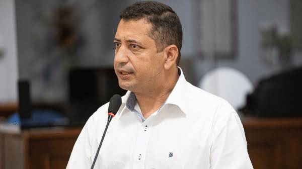 candidato a reeleicao fernando destaca a importancia de uma administracao moderna e transparente whatsapp image 2024 09 06 at 11.19.39