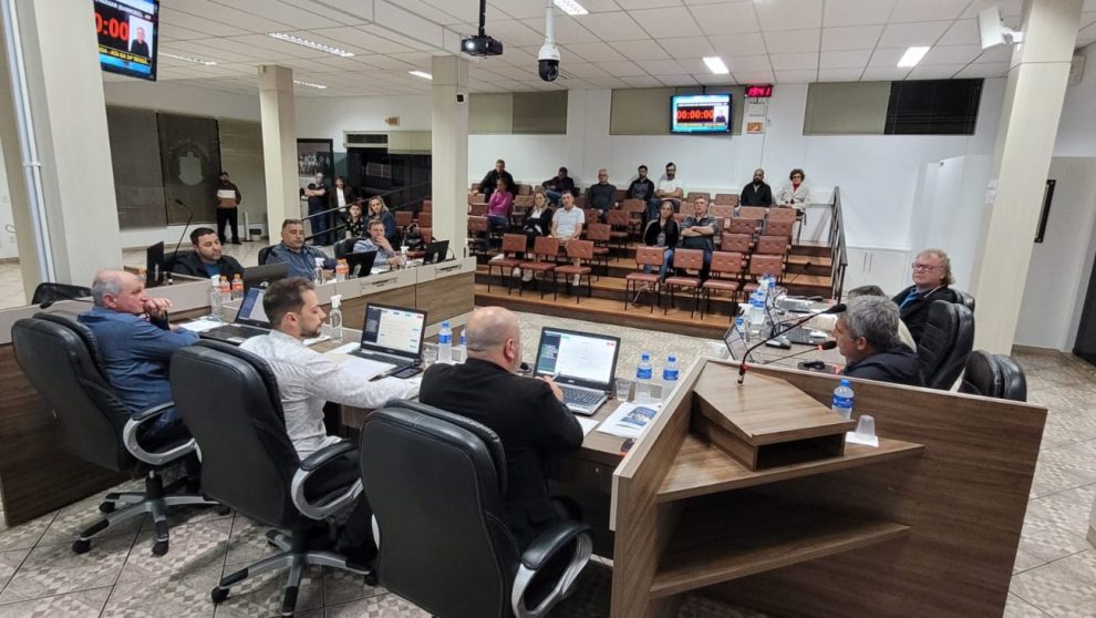 camara de cocal do sul aprova mudancas no plano diretor e duas indicacoes com sugestao de melhorias para o municipio 35a ordinaria por ana paula nesi 1