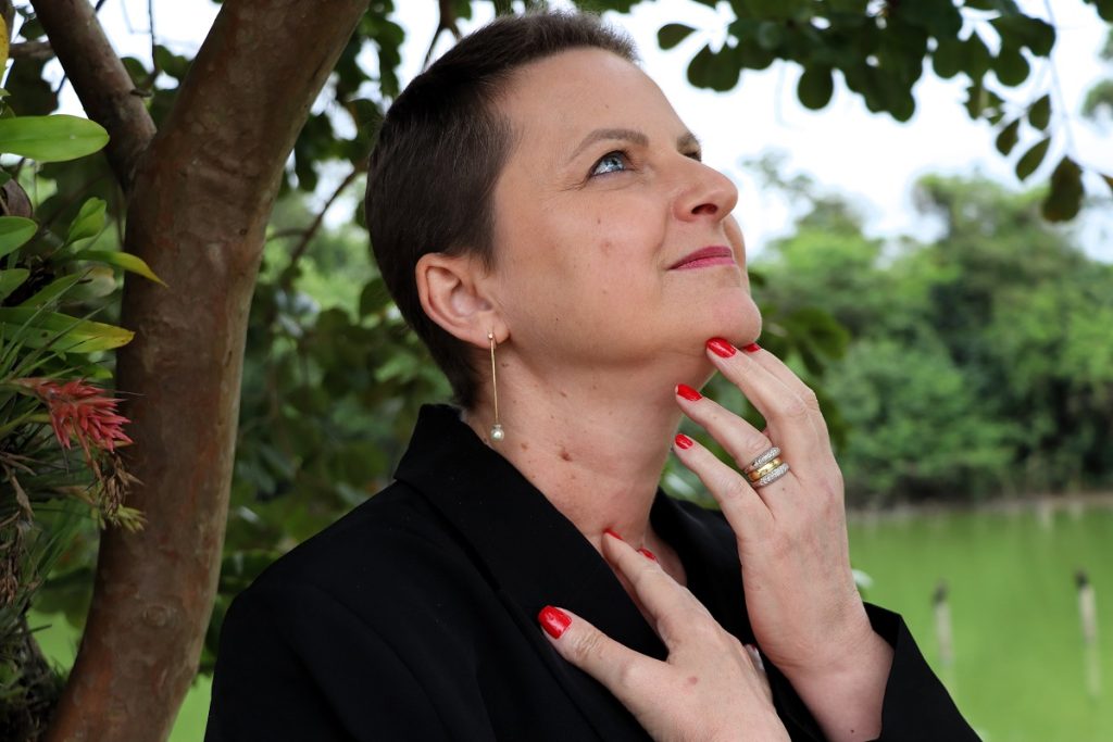 ensaio fotografico retrata beleza de mulheres em tratamento de cancer de mama no grupo unimed criciuma outubro rosa grupo unimed criciuma 2