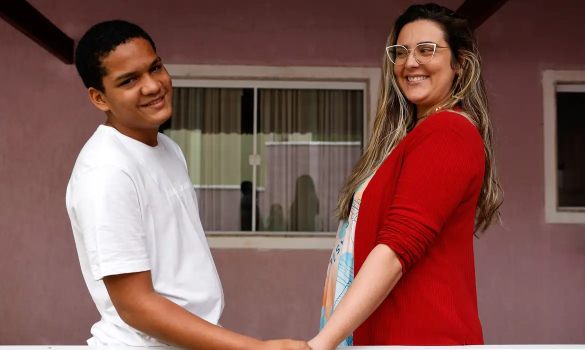 busca ativa amplia perfil para adocao de criancas e adolescentes rbr4336