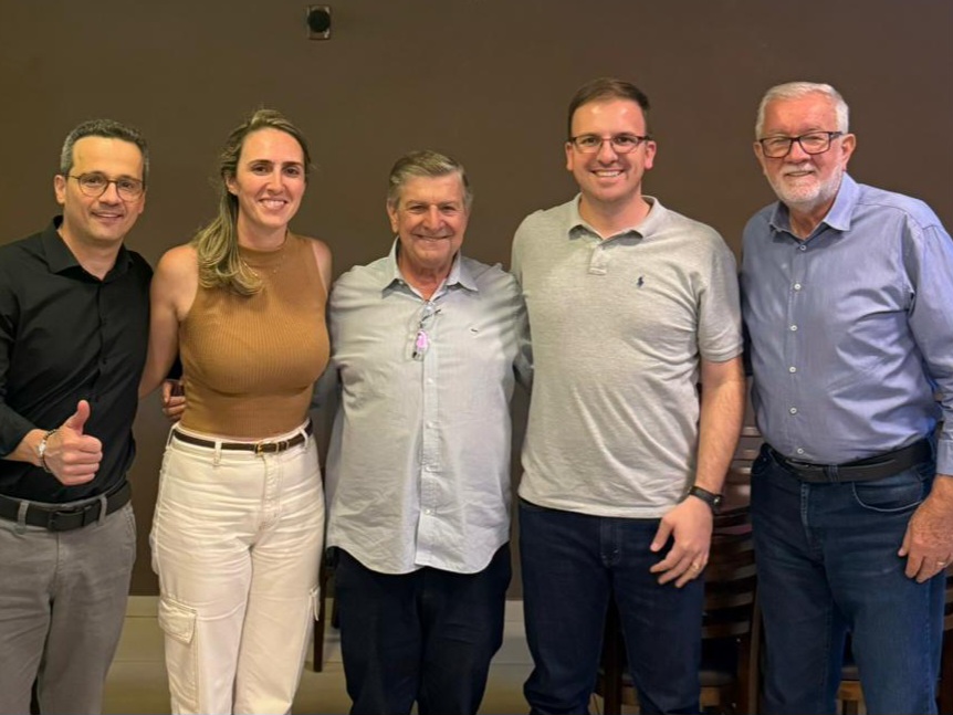 prefeitos eleitos pelo progressista na amrec se reunem em almoco para troca de ideias img 20241205 wa0163