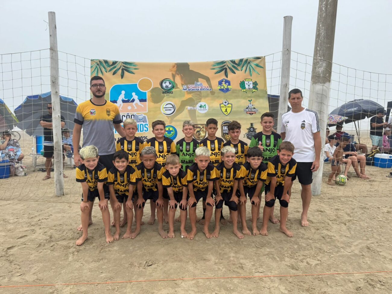 time infantil cocal do sulanjos do futsal e campeao em balneario rincao whatsapp image 2025 01 22 at 12.47.20
