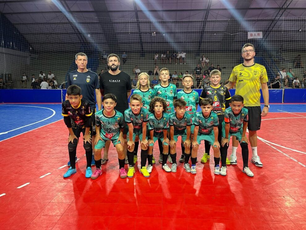 sub 11 de cocal do sulanjo futsal vence as tres partidas na estreia do campeonato estadual sub11 cocaldosul anjofutsal mar2025b