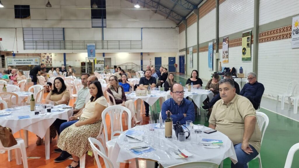 ajude quem ajuda destine parte do seu imposto de renda a apae de cocal do sul jantar ir apae 2025 por ana paula nesi 2
