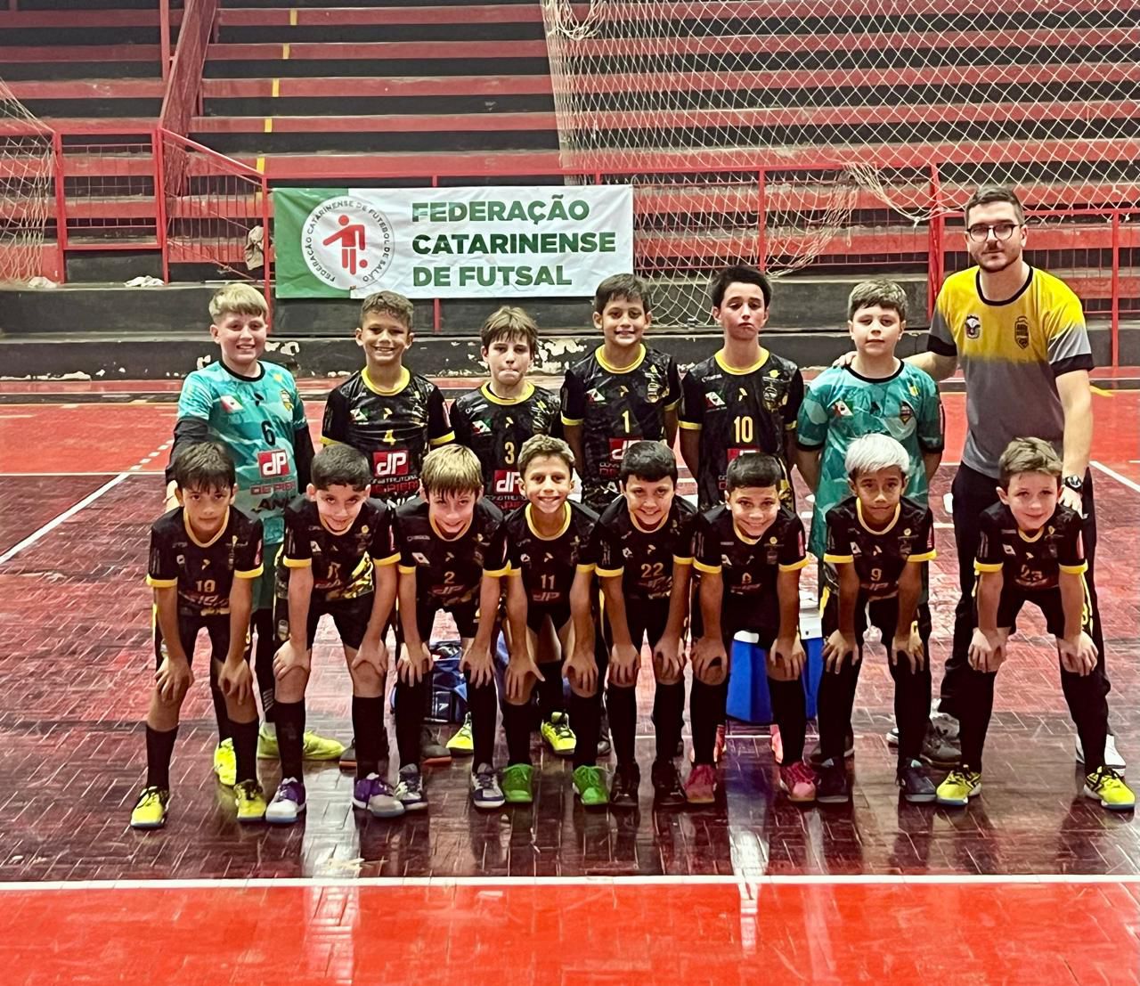 categoria sub 10 de cocal do sulanjo futsal vence as tres partidas do turno da segunda fase do campeonato estadual sub10 cocaldosul anjofutsal maio25 1
