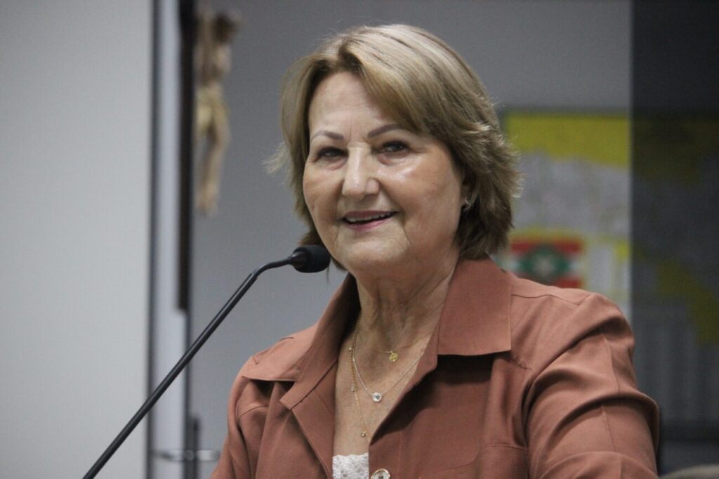 confira o que foi assunto na tribuna legislativa desta terca feira em cocal do sul 13a ordinaria por ana paula nesi 8