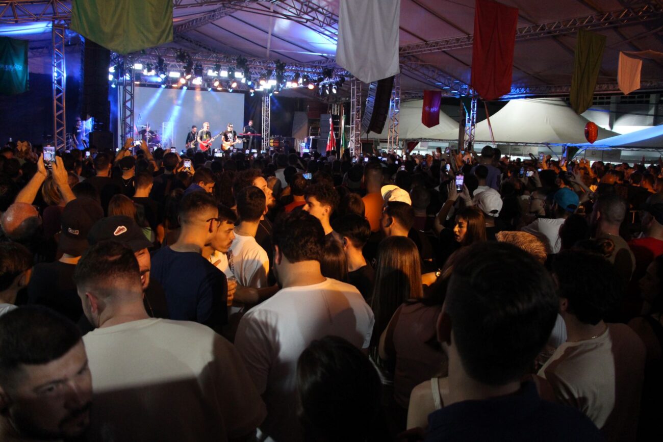 rascunho automatico show nenhum de nos maggiofest 2025 1