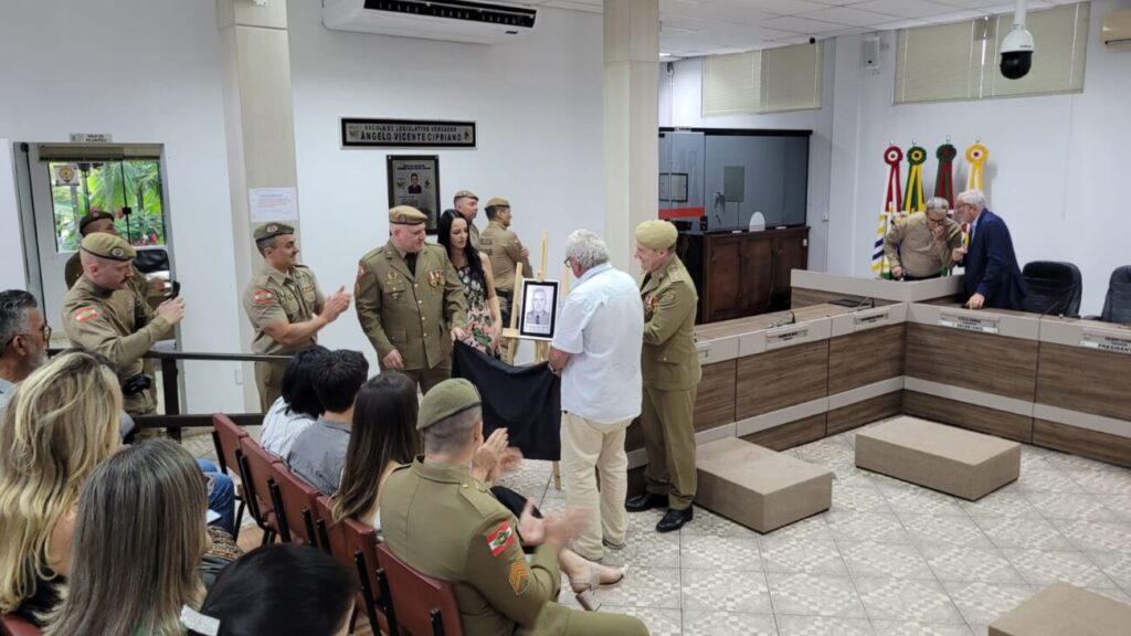solenidade marca troca de comando da policia militar de cocal do sul troca de comando pm por ana paula nesi 5