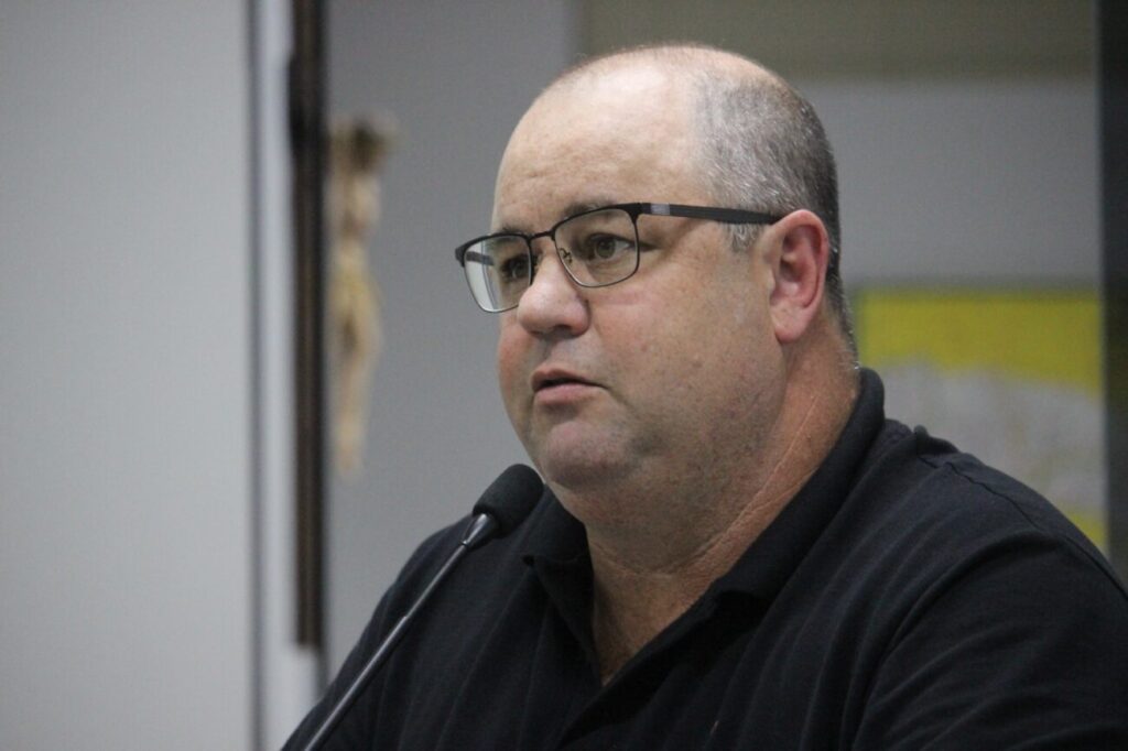 tribuna reforma administrativa domina debates na 15a sessao da camara de cocal do sul 15a ordinaria por ana paula nesi 4