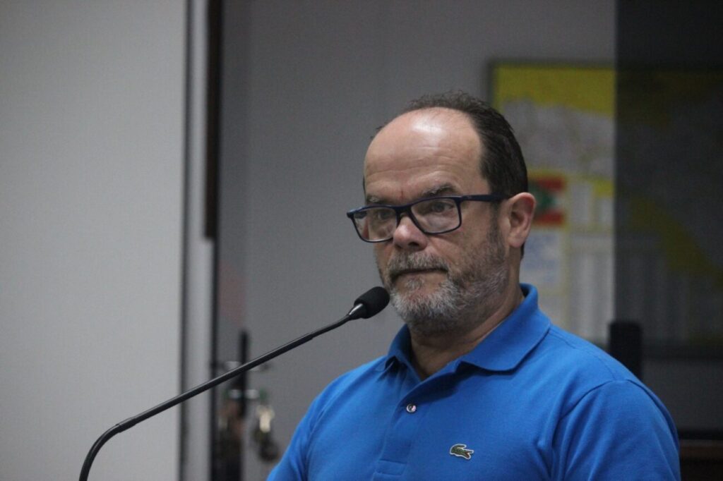tribuna vereadores debatem demandas da populacao e cobram solucoes do executivo 14a ordinaria por ana paula nesi 2