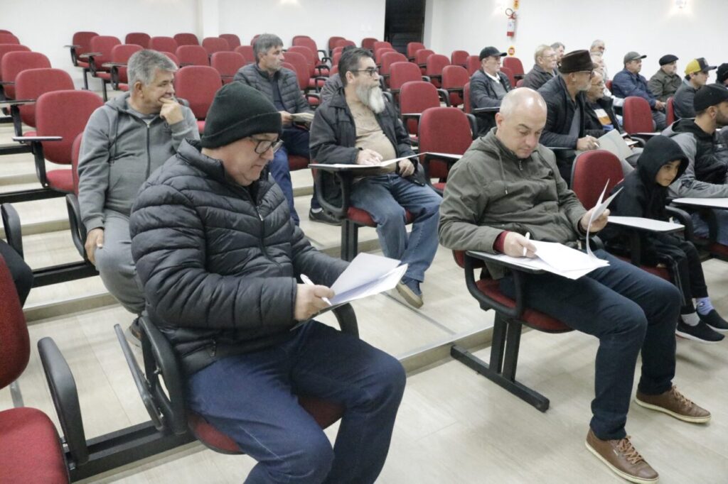 2a taca coopercocal de bocha comeca com jogos neste domingo em cocal do sul congresso tecnico bocha por kele alves 1