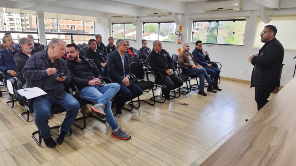 astrasul criada associacao que representa trabalhadores do sul de sc assembleia fundacao astrasul 04