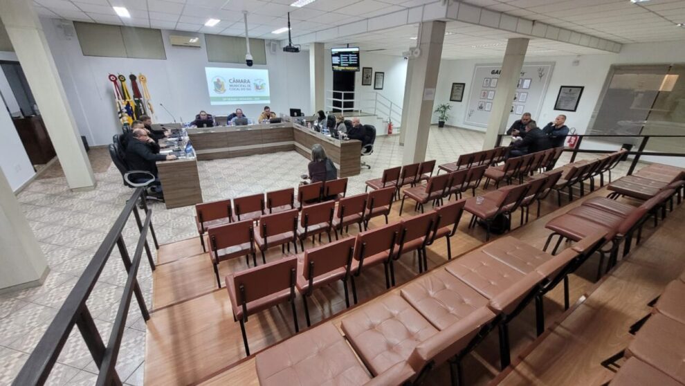 camara de cocal do sul aprova novos projetos requerimento e indicacoes na 20a sessao ordinaria 20a sessao ordinaria por ana paula nesi 1
