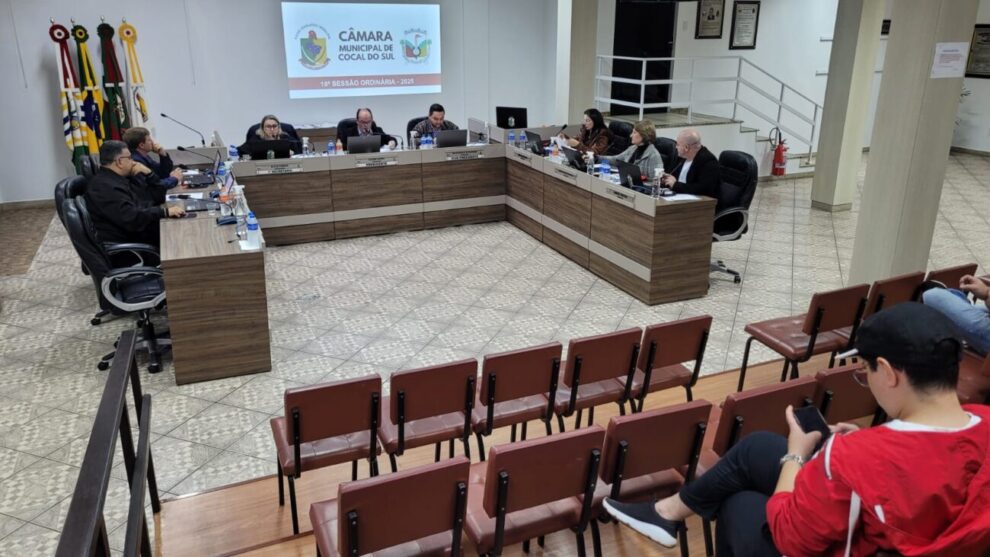 camara de cocal do sul aprova requerimento e tres indicacoes durante a 18a sessao ordinaria 18a ordinaria por ana paula nesi 2