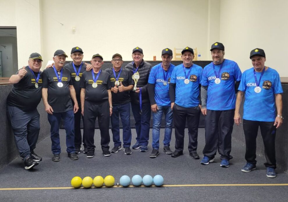 lima e maccari veiculos vence a chave a da 2a taca coopercocal de bocha e garante vaga na fase final campeoes da chave a taca cooper de bocha por ana paula nesi 3 e1750699572210
