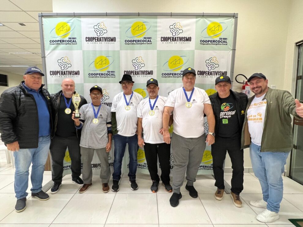 amigos do beto e marivas bar garantem vaga na fase final da 2a taca coopercocal de bocha amigos do beto campeao chave b bocha cooper por danylla zanette 3