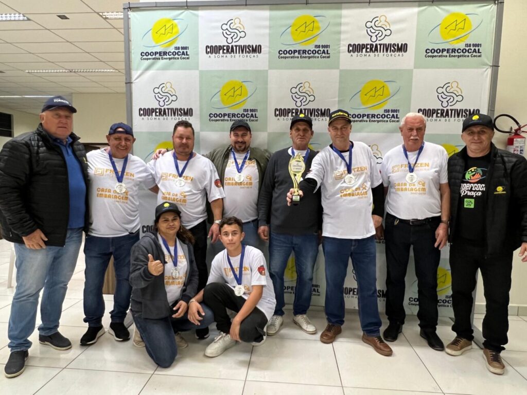 amigos do beto e marivas bar garantem vaga na fase final da 2a taca coopercocal de bocha marivas bar vice chave b bocha cooper por danylla zanette 1