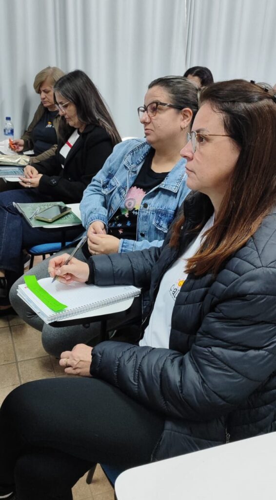 apae promove semana de capacitacao para fortalecer equipe e transformar praticas educacionais semana pedagogica apae divulgacao 4