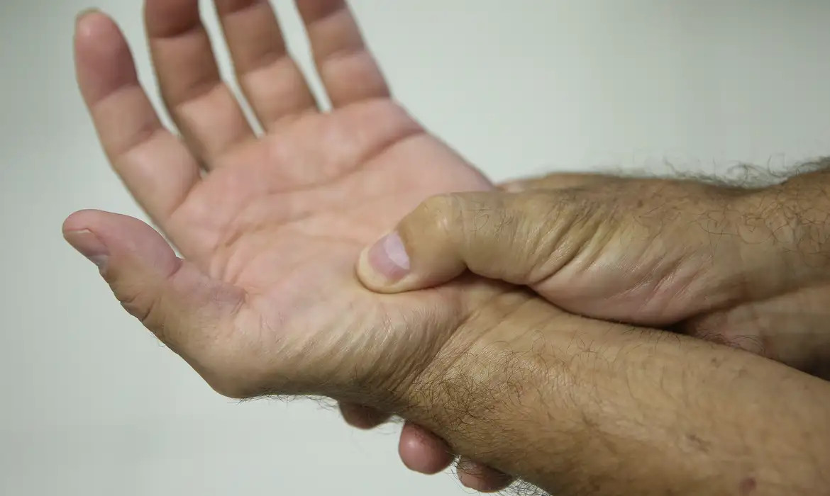 lei define fibromialgia como deficiencia em todo pais a partir de 2026 reumatismo 3010202517
