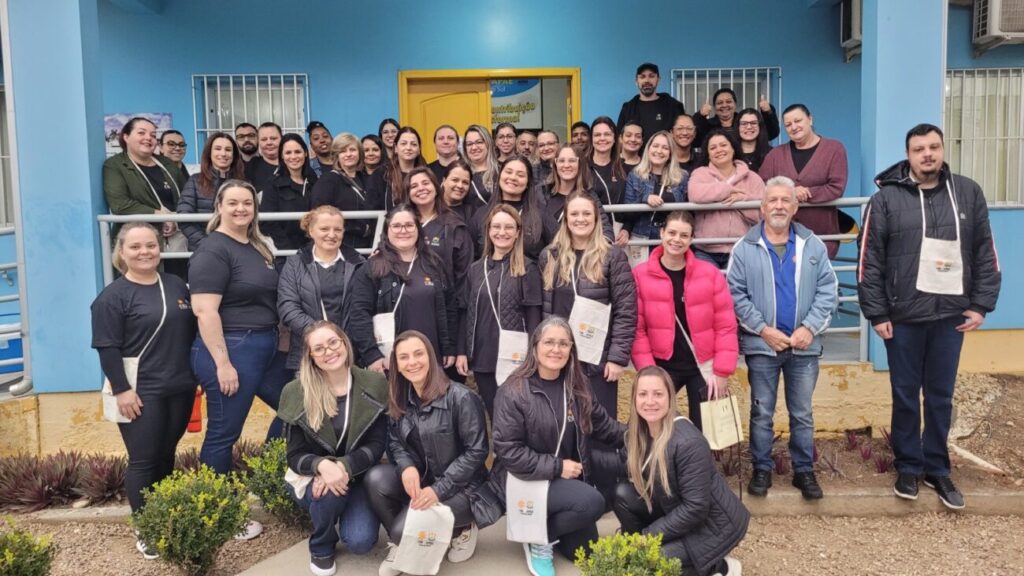 pedagio solidario da apae arrecada r 9 mil em cocal do sul pedagio da apae 2025 por ana paula nesi 1
