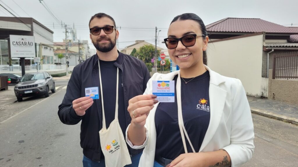 pedagio solidario da apae arrecada r 9 mil em cocal do sul pedagio da apae 2025 por ana paula nesi 3