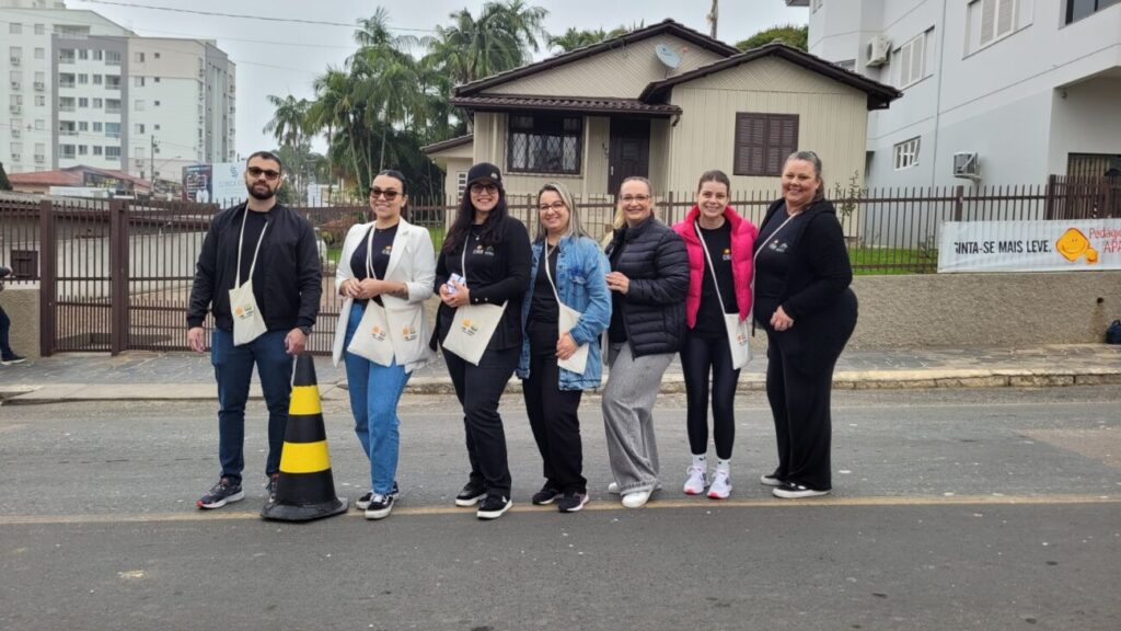 pedagio solidario da apae arrecada r 9 mil em cocal do sul whatsapp image 2025 07 12 at 13.15.05 13
